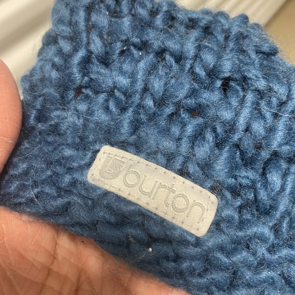 Burton Big Bertha Beanie In Midnight Blue - Picture 2 of 2
